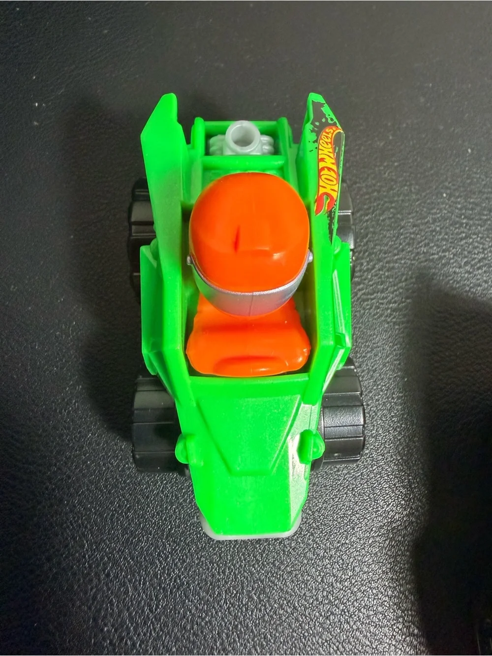 Fisher-Price Little People Hot Wheels Mini Racer Toy Cars with Drivers
